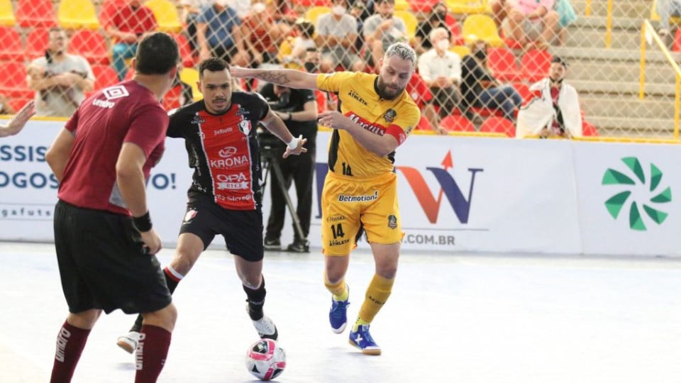 Lagoa Futsal reage e se classifica para a semifinal do Gauchão, nos pênaltis  - X1 Futsal